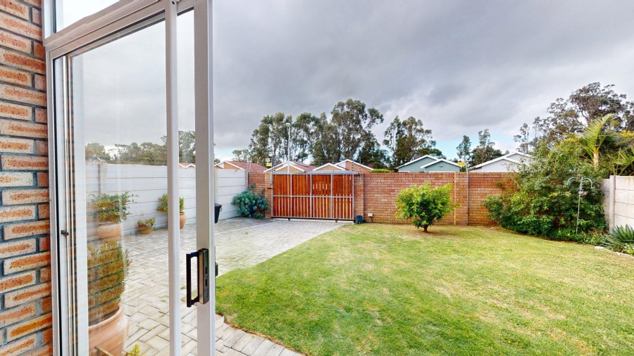 3 Bedroom Property for Sale in Pinelands Eastern Cape